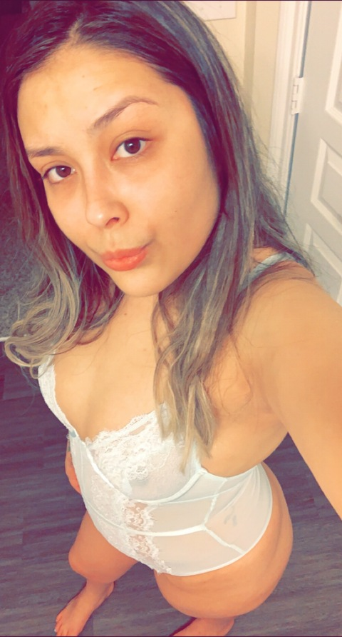 alazae27 onlyfans leaked picture 2