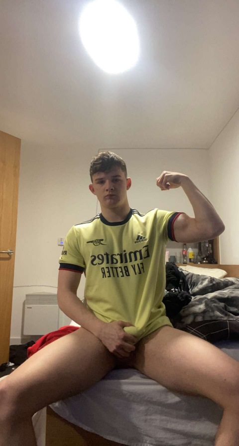 britgymladd onlyfans leaked picture 2