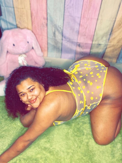 carameldelight416 onlyfans leaked picture 2
