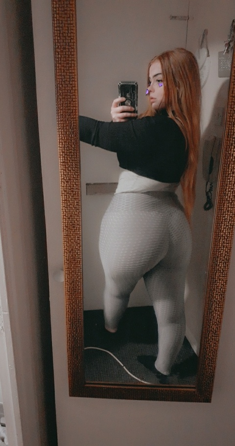 gingernutx onlyfans leaked picture 2