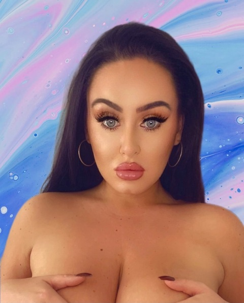 holliemunroe onlyfans leaked picture 2