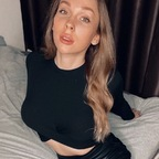 lia_skyy OnlyFans Leaked (1782 Photos and 32 Videos) 

 profile picture
