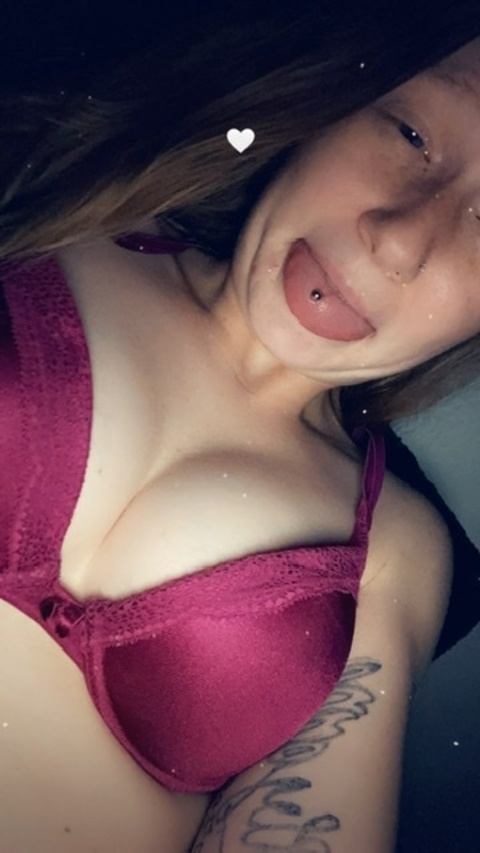 littlebittty onlyfans leaked picture 2