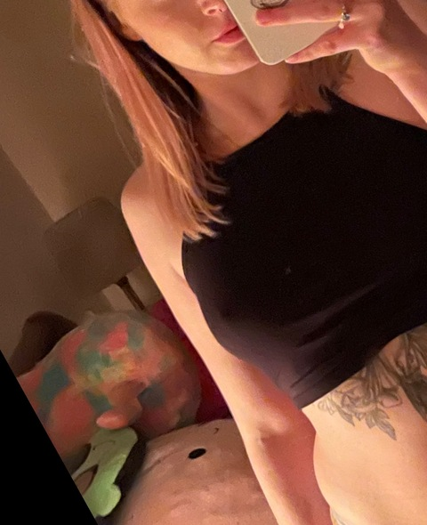 yourlocaldaddysgirl onlyfans leaked picture 2